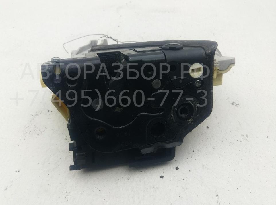 Замок двери задней правой