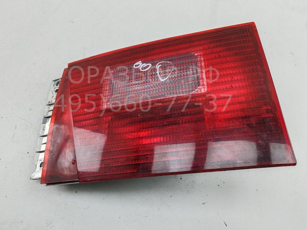 Фонарь задний внутренний правый