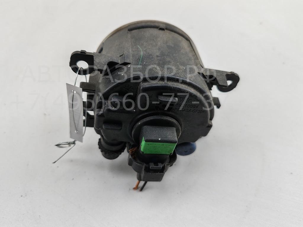 Фара противотуманная левая