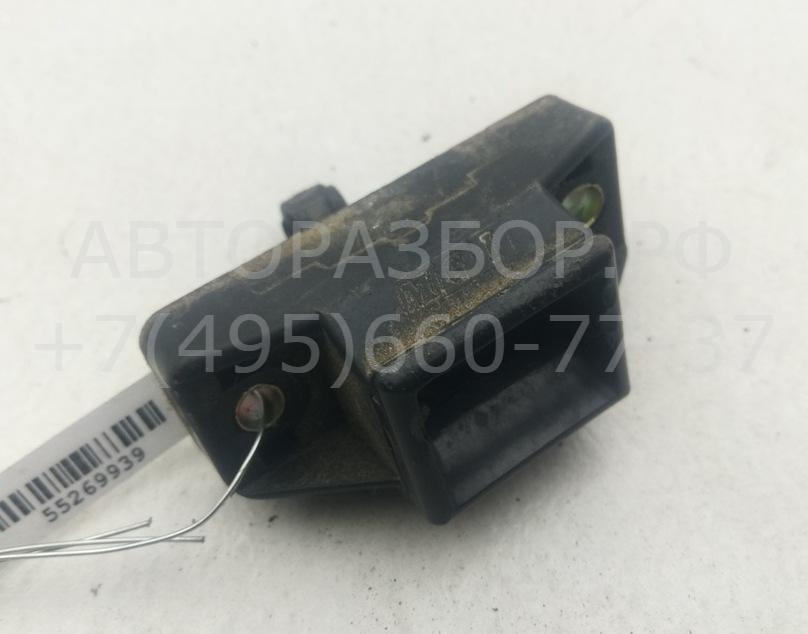 Замок багажника