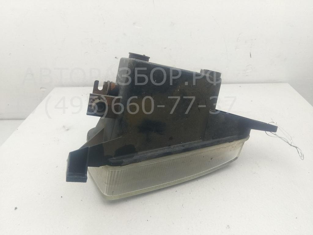 Фара противотуманная левая