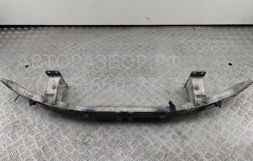 Усилитель переднего бампера