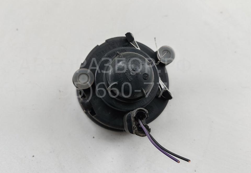 Фара противотуманная правая