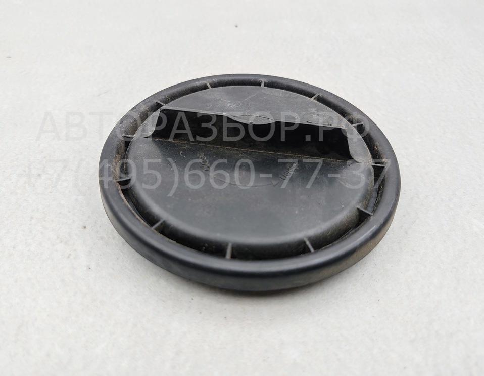 Крышка фары левой