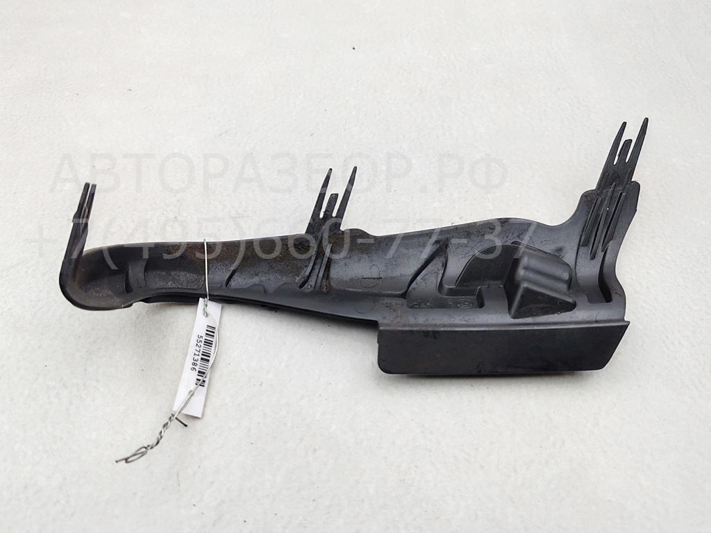 Крепеж фары