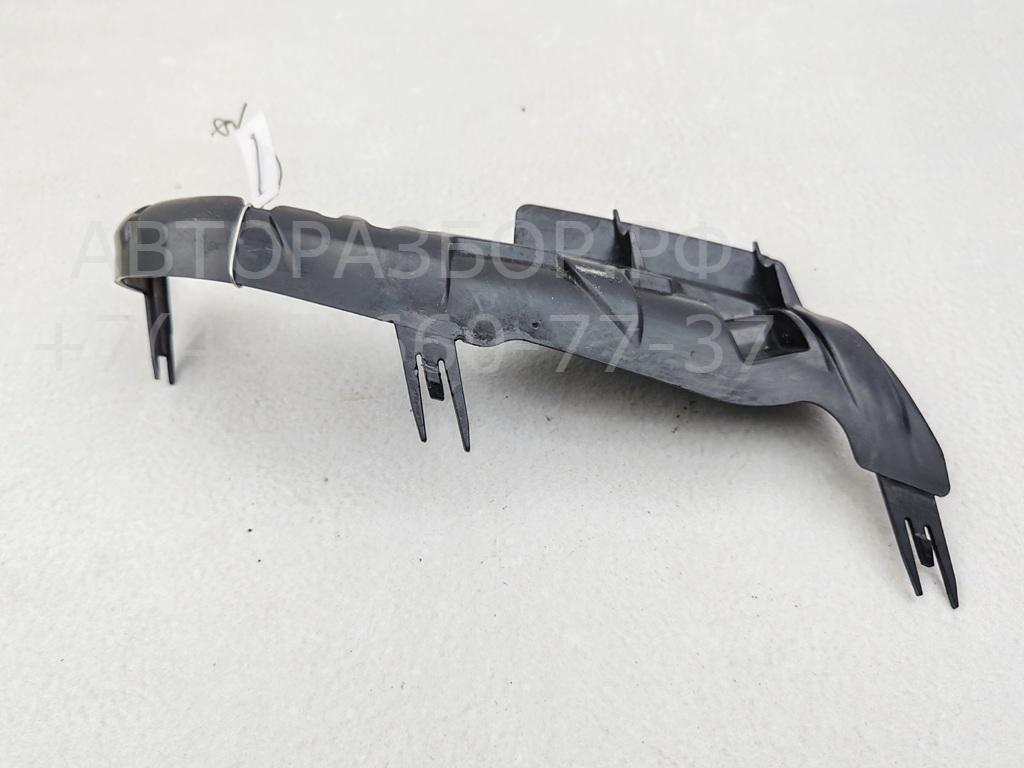 Крепеж фары