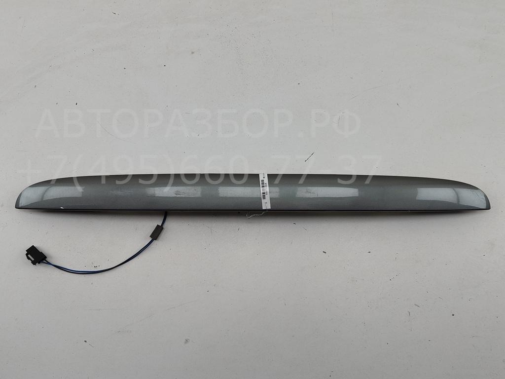 Накладка крышки багажника