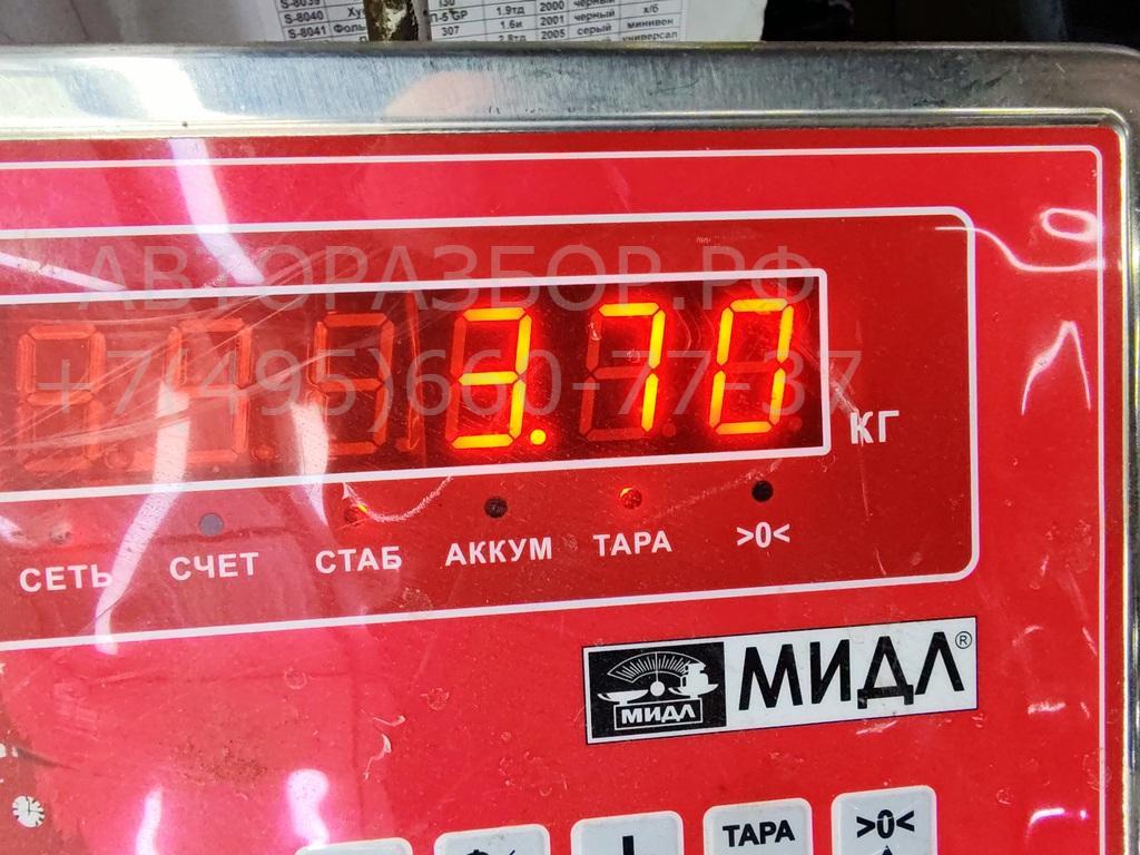 Стекло двери передней правой