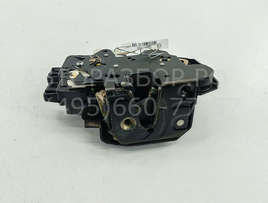 Замок двери передней правой
