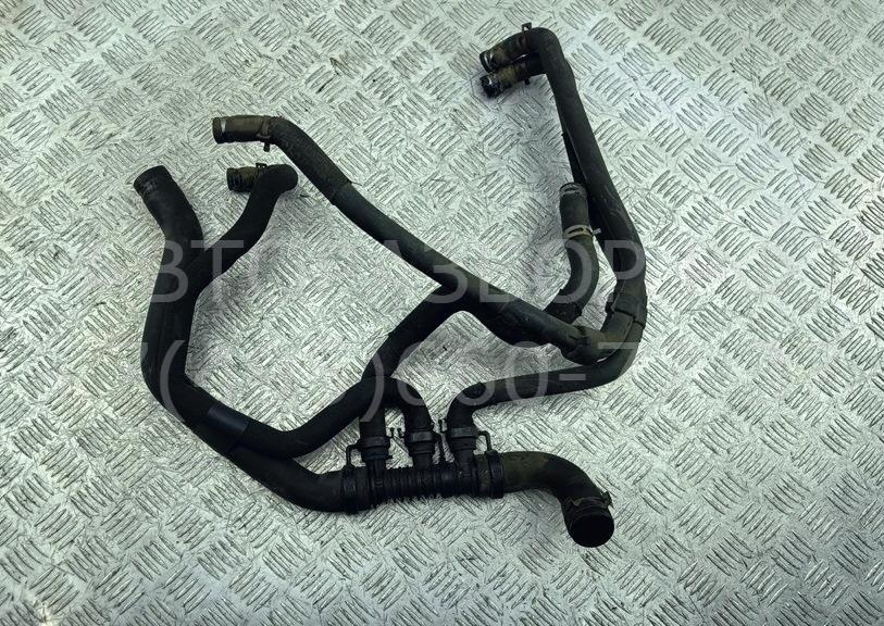 Патрубок радиатора