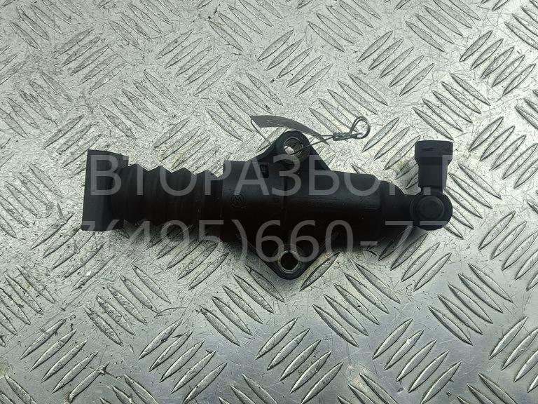 Цилиндр сцепления рабочий