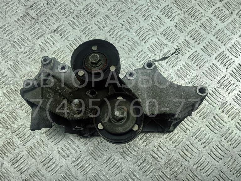 Кронштейн генератора