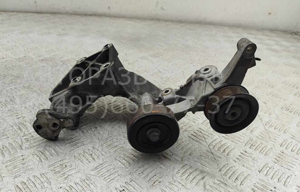 Кронштейн генератора