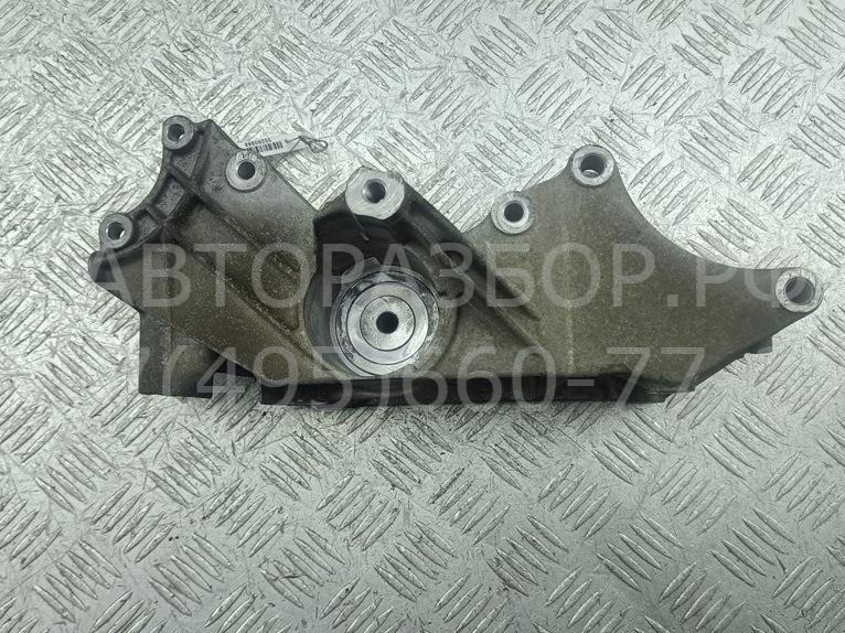 Кронштейн генератора