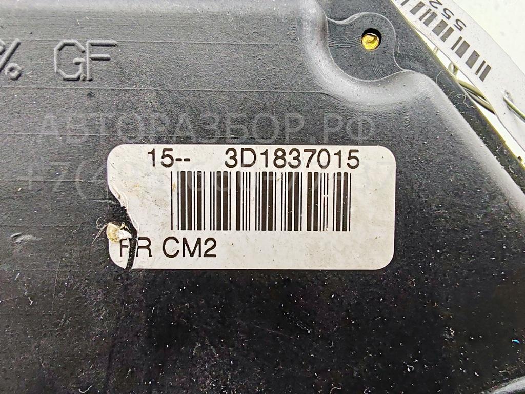 Замок двери передней левой