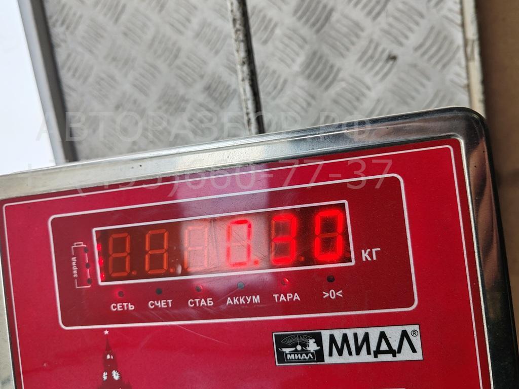 Петля двери