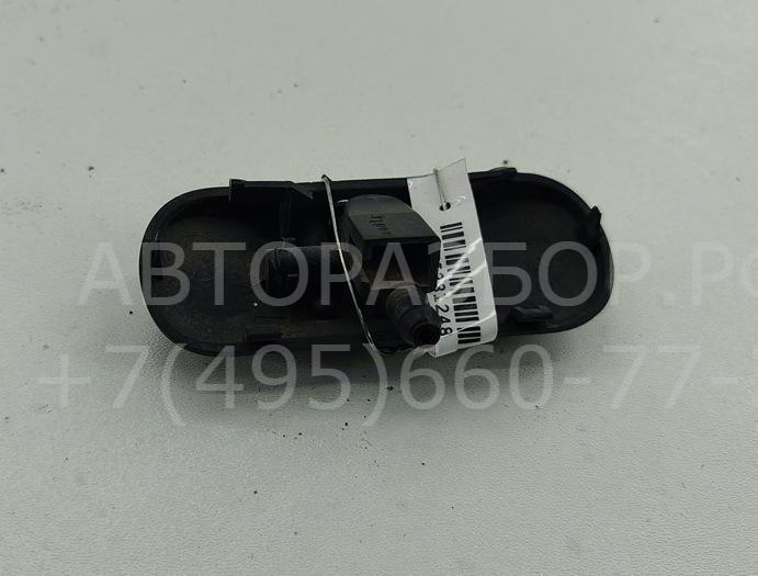 Форсунка омывателя лобового стекла