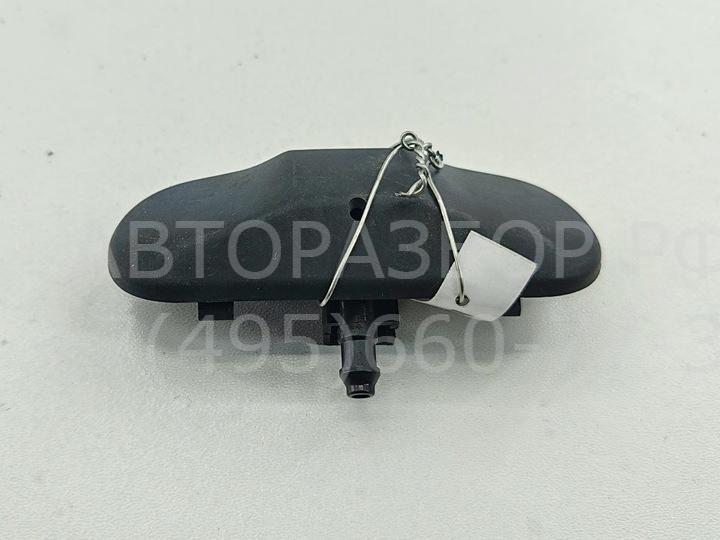 Форсунка омывателя лобового стекла