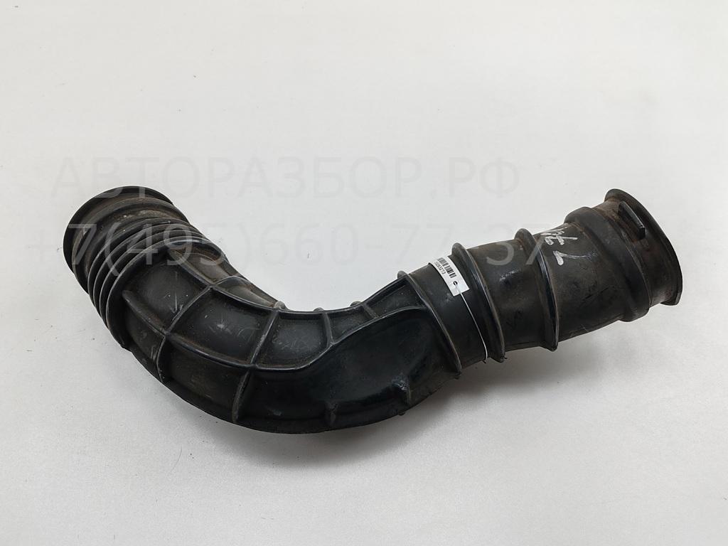 Патрубок воздушного фильтра