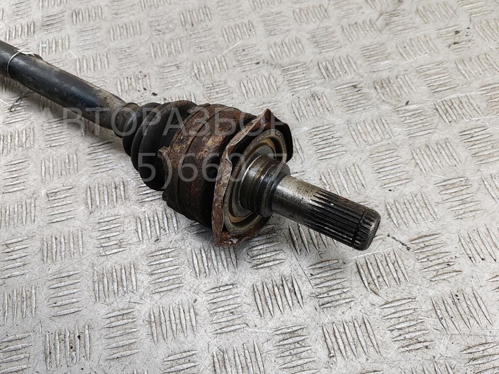 Полуось задняя