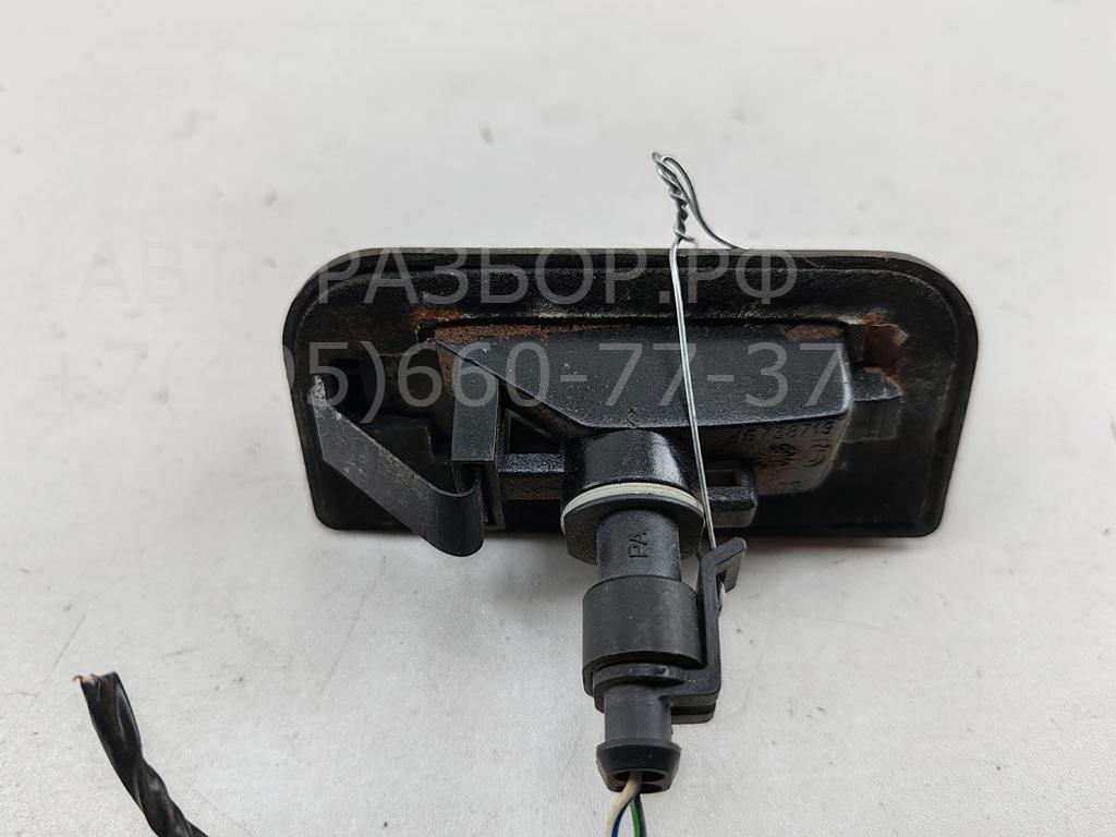 Фонарь подсветки номера