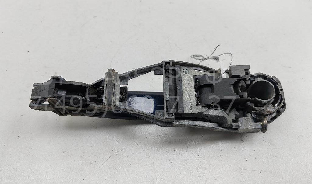 Ручка двери передней наружная правая