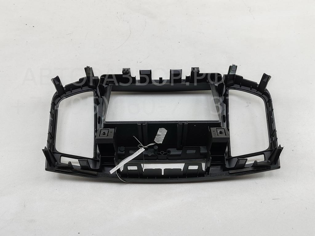 Рамка магнитолы