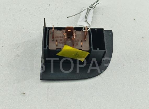 Кнопка стеклоподъемника