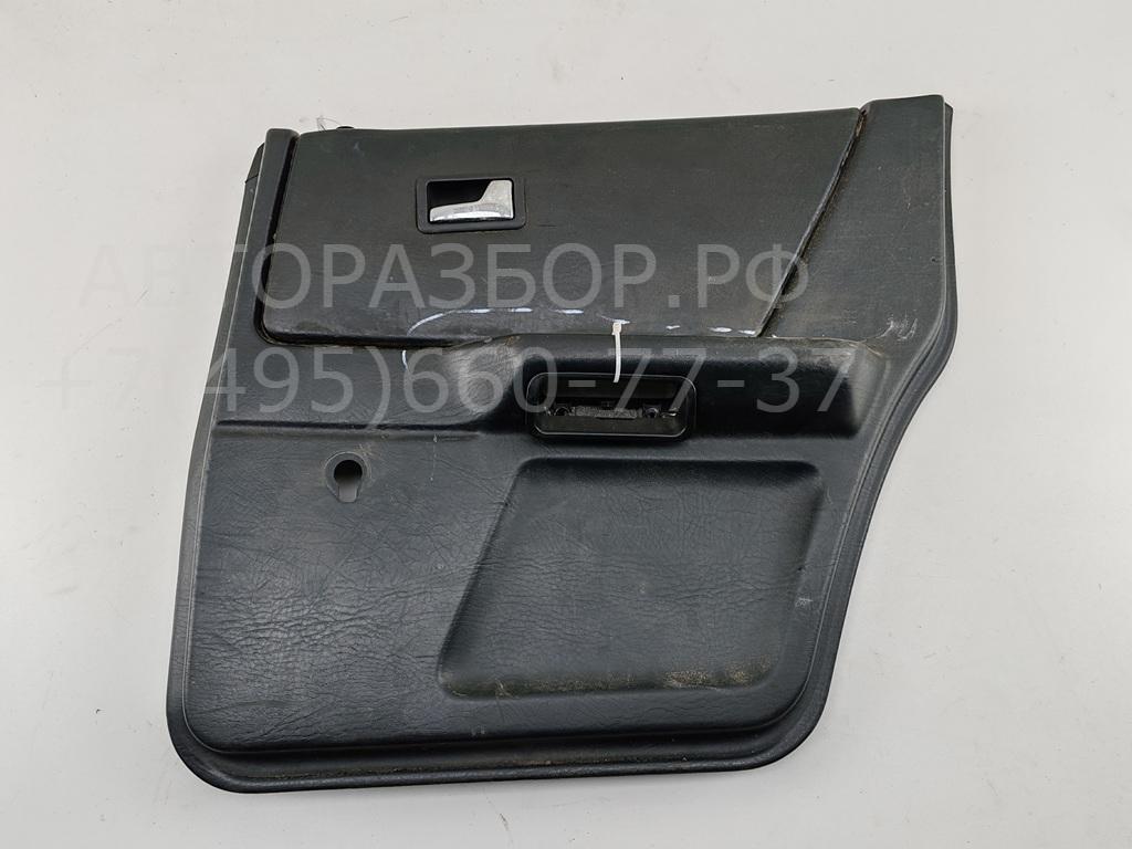 Обшивка двери задней правой