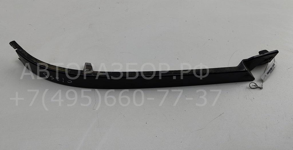 Планка под фару правая