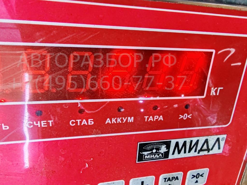Обшивка двери передней левой