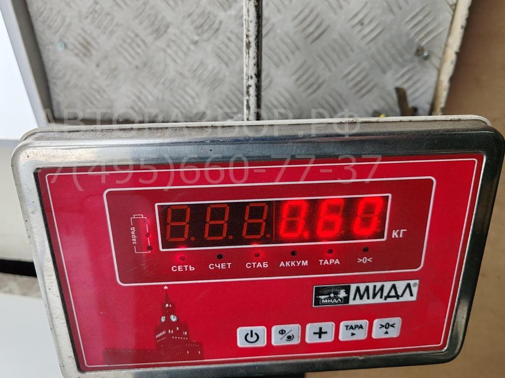 Накладка двери передней правой