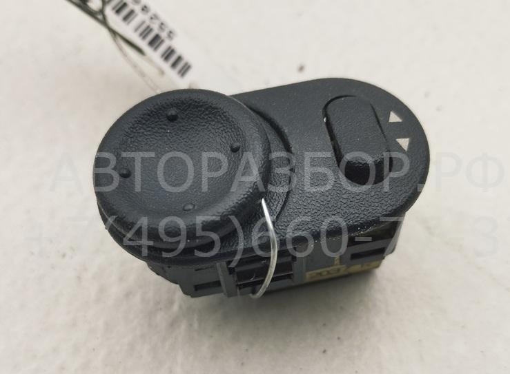 Кнопка регулировки зеркала