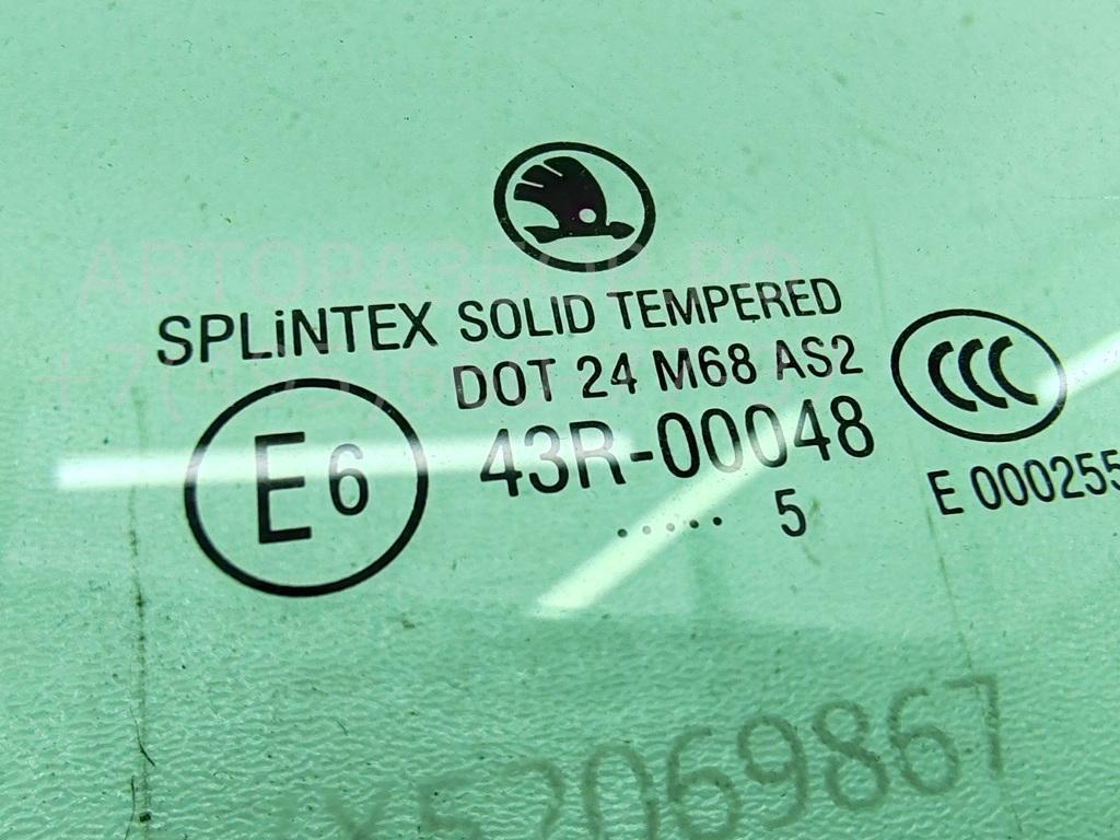 Стекло двери передней левой