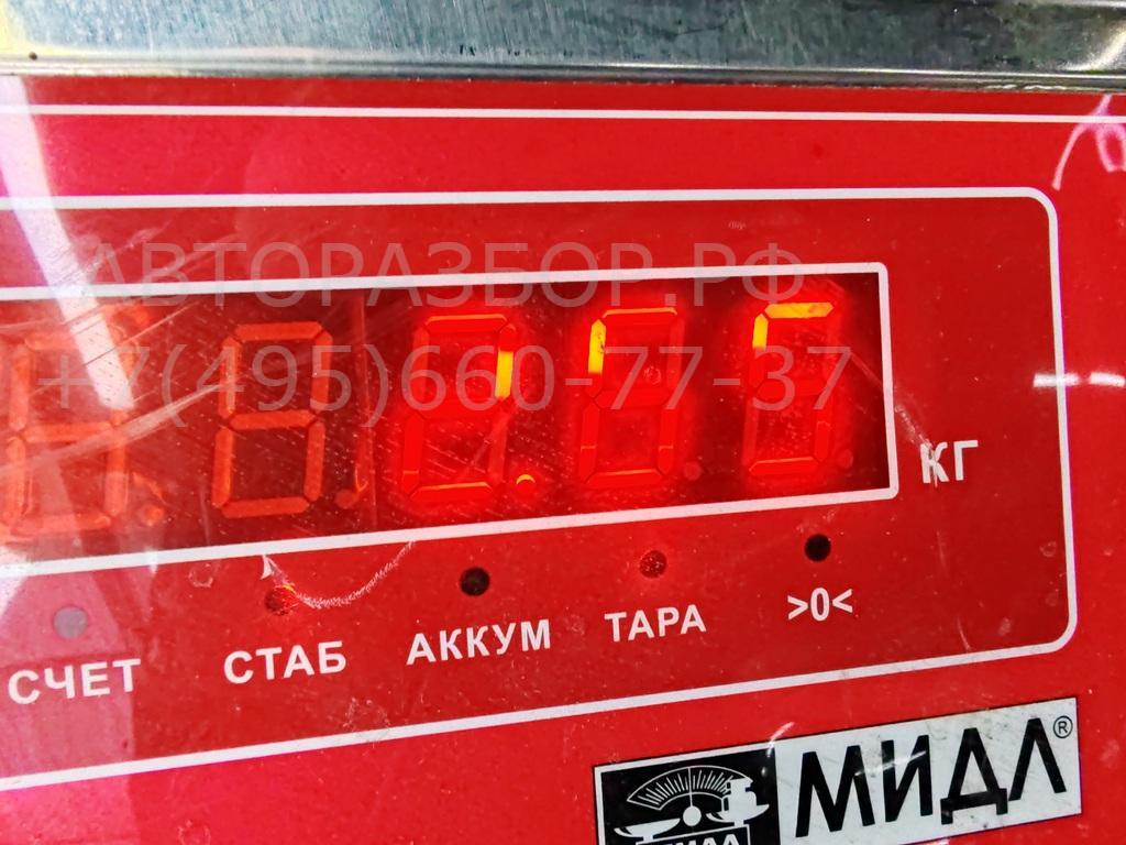 Стекло двери передней правой