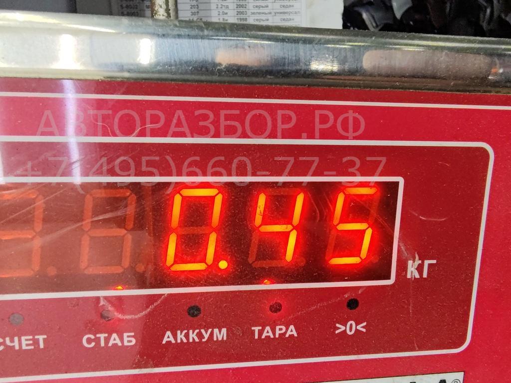 Крюк буксировочный