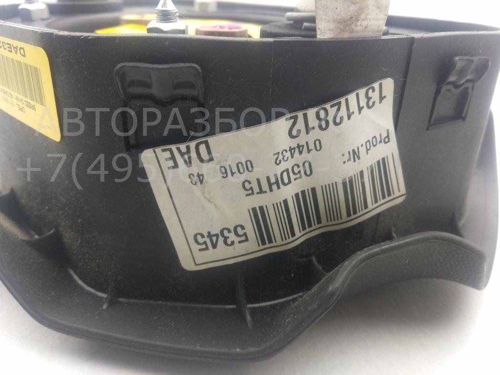 Подушка безопасности в рулевое колесо