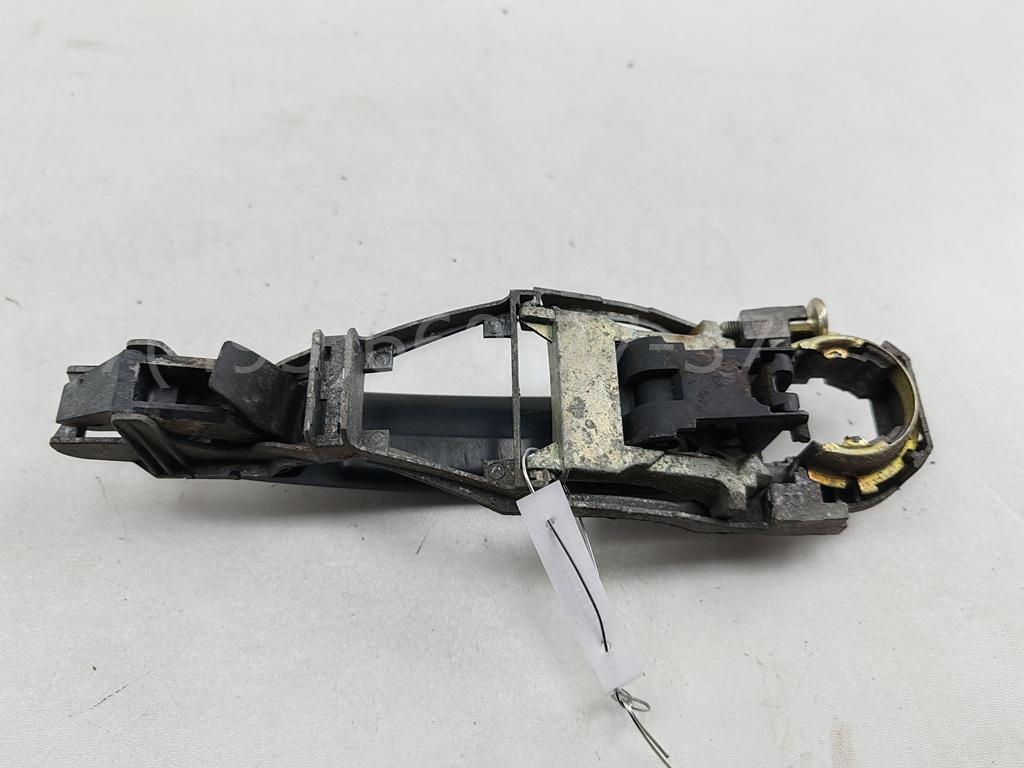 Ручка двери передней наружная левая