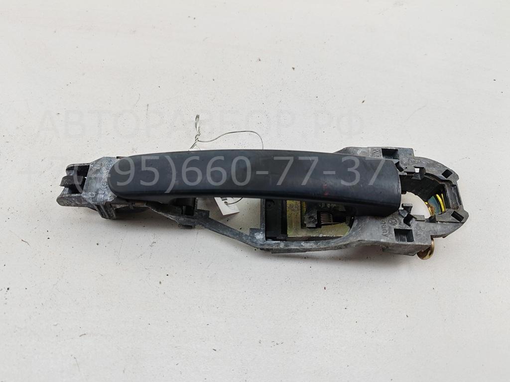 Ручка двери передней наружная левая