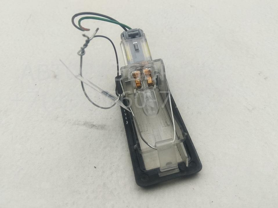 Фонарь подсветки номера