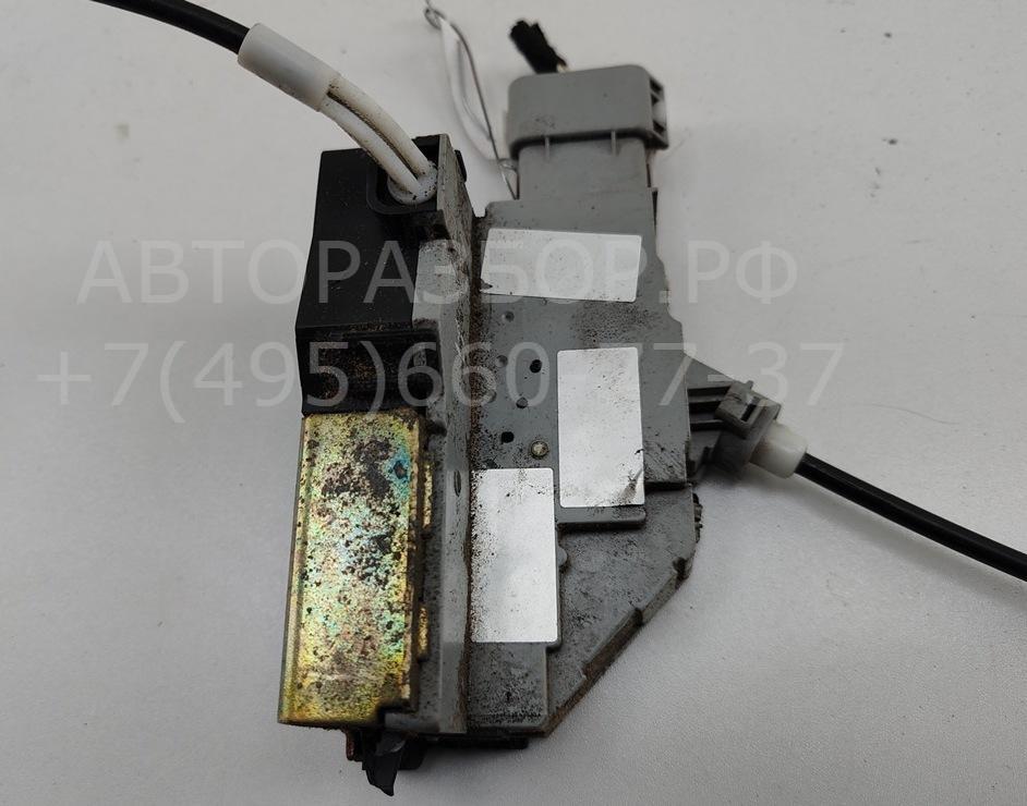 Замок двери задней левой