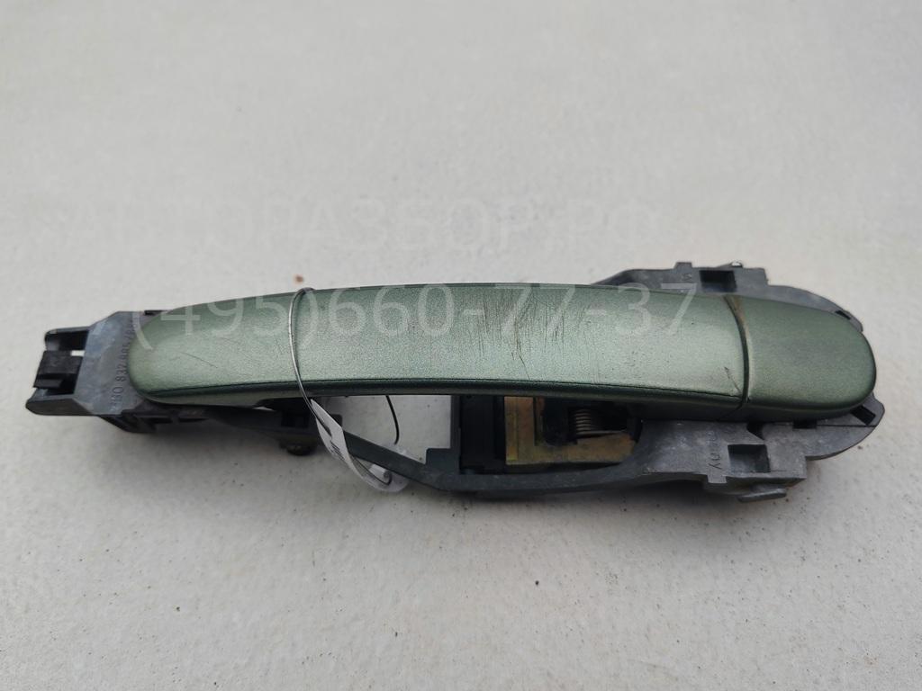 Ручка двери передней наружная правая