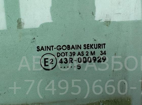 Стекло двери передней левой
