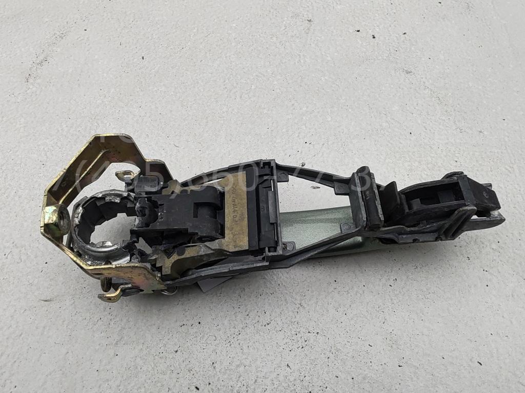 Ручка двери передней наружная левая