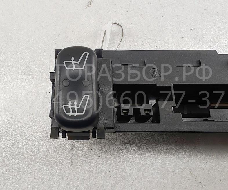 Кнопка обогрева сидений