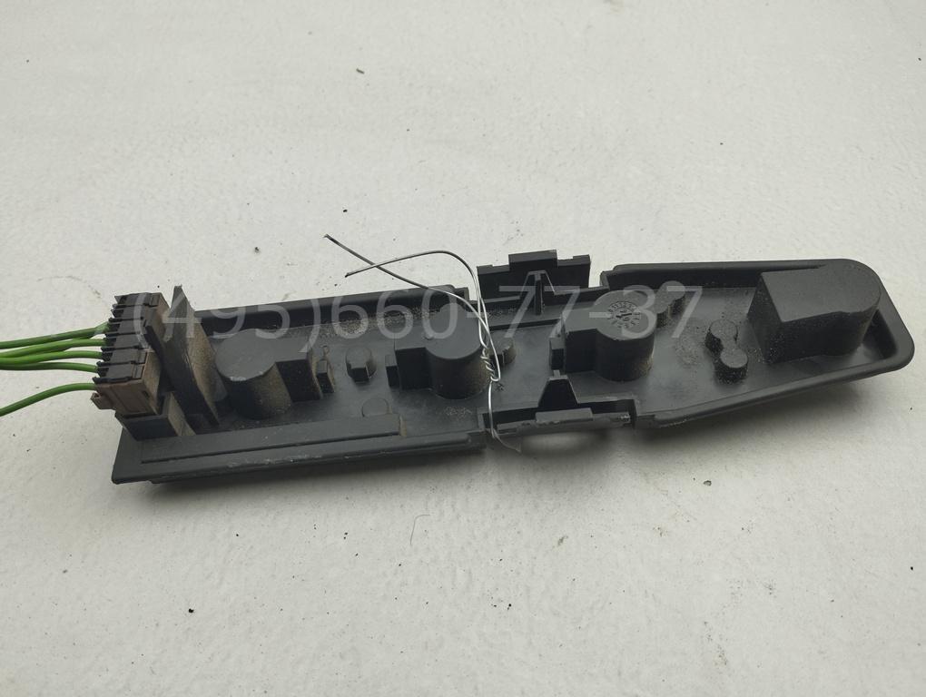 Плата заднего фонаря левого