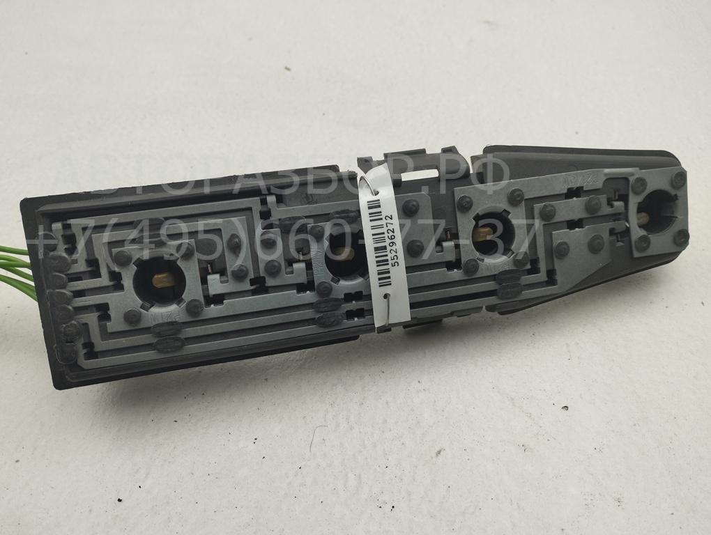 Плата заднего фонаря левого