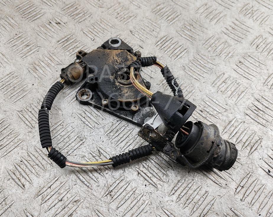 Кулиса МКПП / АКПП