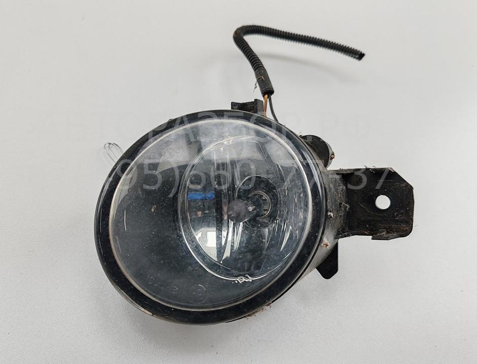 Фара противотуманная правая