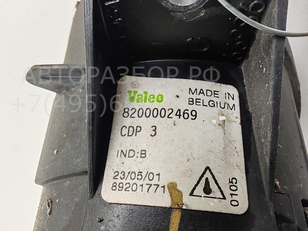 Фара противотуманная левая